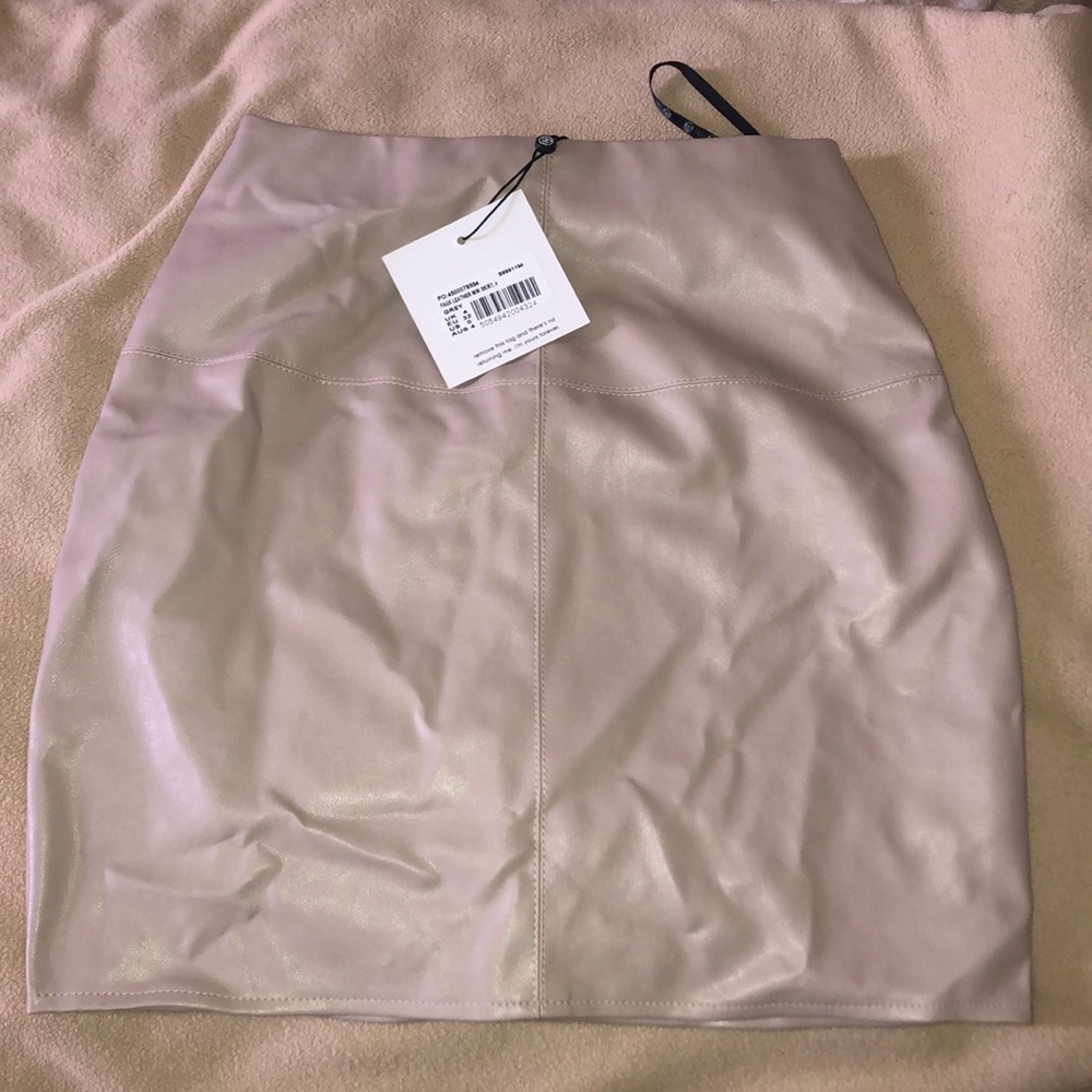 Missguided skirt